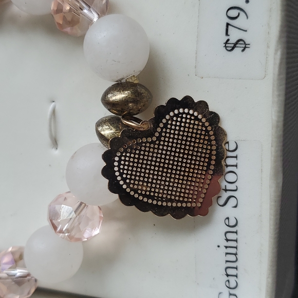 Genuine Stone White Glass Pink Stone Stretchy Charm Bracelet w Gold Tone Heart - Picture 3 of 5